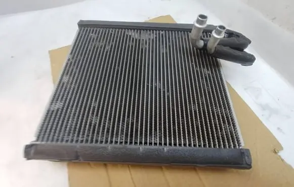 Audi A6 Allroad C7 Air conditioning (A/C) radiator (interior) 