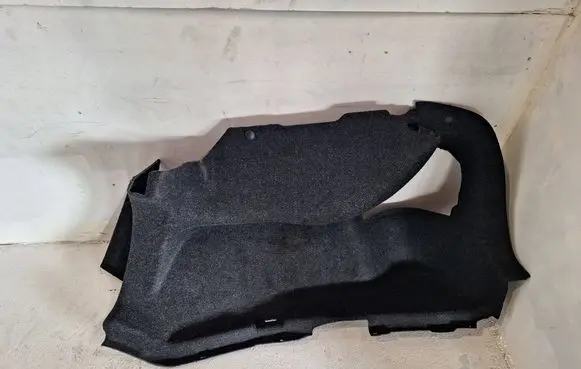 Volvo S60 Trunk/boot lower side trim panel 39582023