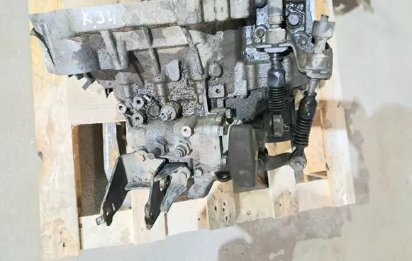 Toyota Avensis T250 Manual 5 speed gearbox 
