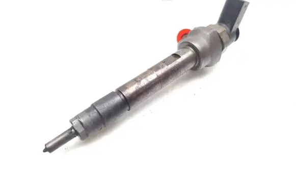 BMW 1 E81 E87 Fuel injector 7798446 0445110289