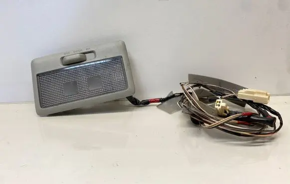 Fiat Sedici Front seat light