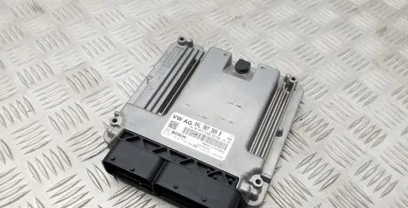 Skoda Octavia Mk3 (5E) Engine control unit/module ECU 04L907309B 0281018510