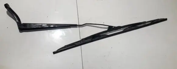 Volvo S60 Front wiper blade arm