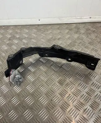 BMW 4 F36 Gran coupe Other engine bay part 15677210