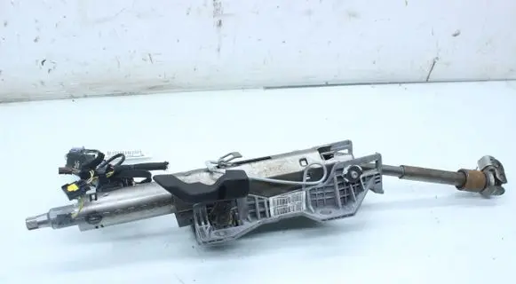 Steering wheel axle set