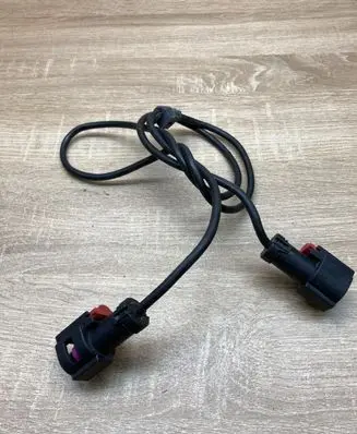BMW 1 F40 Plug wire 9296981 106887