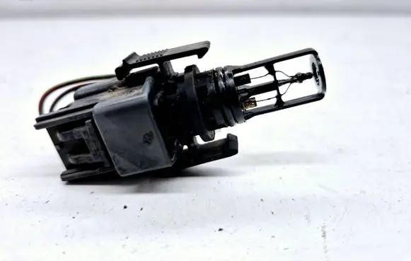 Volvo XC70 Intake air temperature sensor 9445153