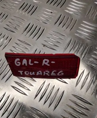 Volkswagen Touareg II Rear tail light reflector 7P6945106