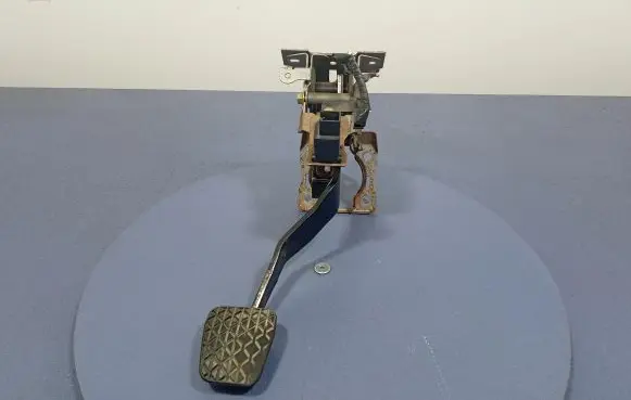 Mazda 6 Accelerator throttle pedal