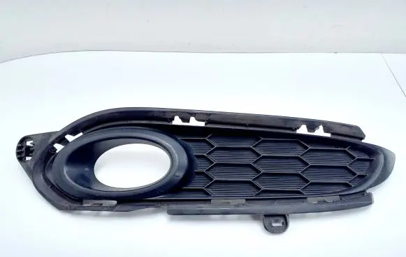 Honda HR-V Front grill 71105T8KG000