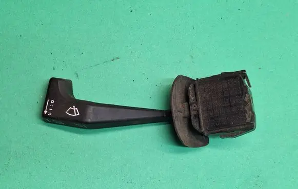 Opel Calibra Wiper control stalk 090243395 090243251 090243253