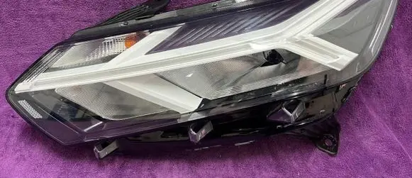 Dacia Sandero III Headlight/headlamp 260605551R