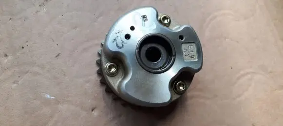 Audi Q5 SQ5 Camshaft pulley/ VANOS 06E109083Q