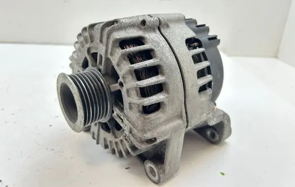 BMW 5 GT F07 Generator/alternator 7807187