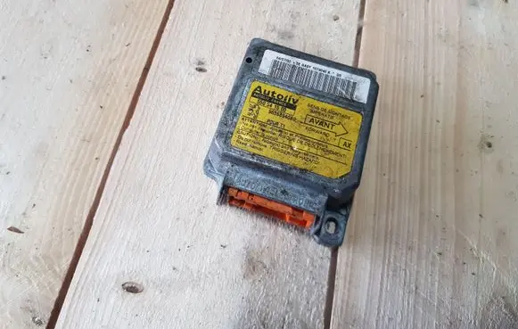 Peugeot 206 Airbag control unit/module 9636894080