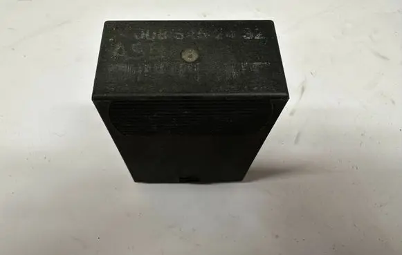 Mercedes-Benz E W124 Other relay 0085452432