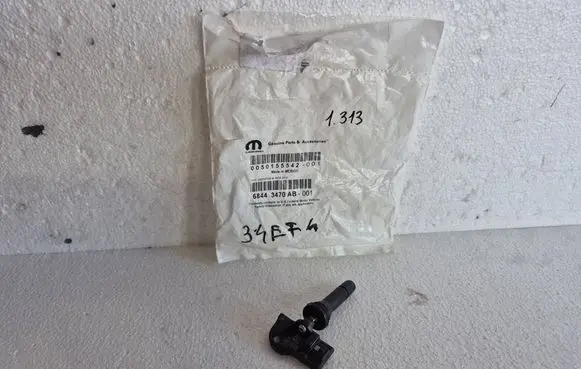 Alfa Romeo Tonale Tire pressure sensor 50155542 68443470AB