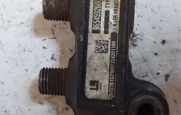 Peugeot 407 Fuel main line pipe 9654592680