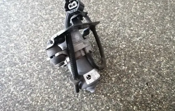 Buick Encore I Vacuum pump 95073599