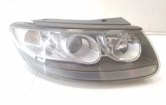 Hyundai Santa Fe Headlight/headlamp 921022BXXX
