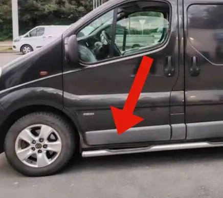 Renault Trafic II (X83) Front door trim (molding) 8200036088 91165346