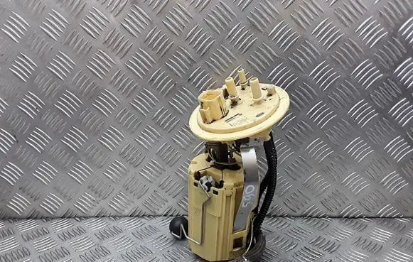 Volvo XC70 Fuel injection high pressure pump 0580303065