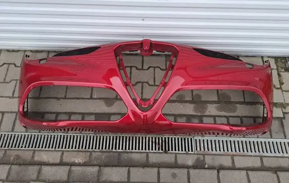 Alfa Romeo Stelvio Front bumper 50549458