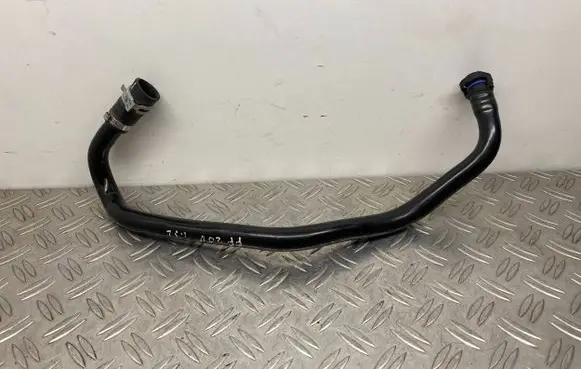 Ford Fusion II Engine coolant pipe/hose ds7g6a886bc