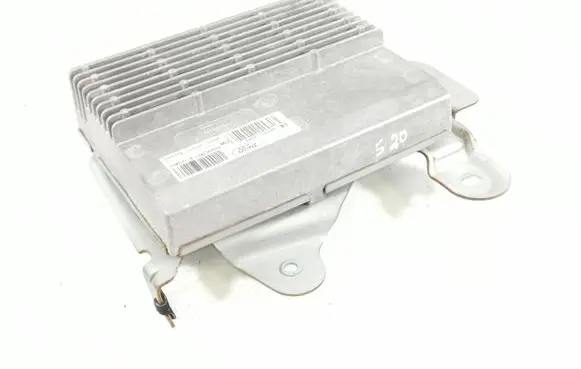 Ford Mustang VI Sound amplifier FR3T18T806BT