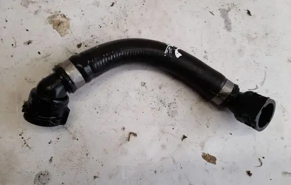 BMW X6 E71 Engine coolant pipe/hose 7576357