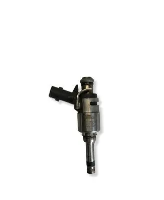 Hyundai Tucson TL Fuel injector 353102B370