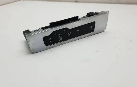 Audi A3 S3 8V Gear shift selector indicator 8V2713463B