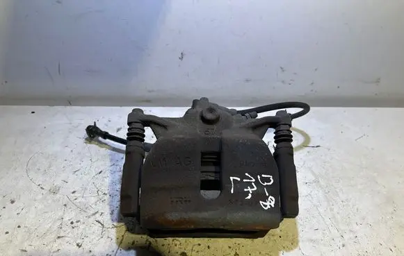Volkswagen PASSAT B8 Front brake caliper