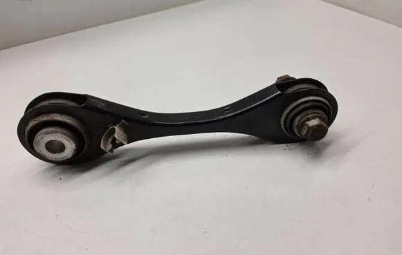 BMW X3 G01 Rear control arm 6871499 6871497