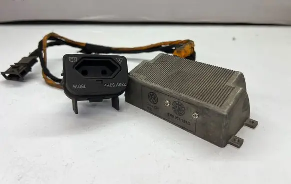 Audi A4 S4 B8 8K Voltage converter/converter module 8K0907155D