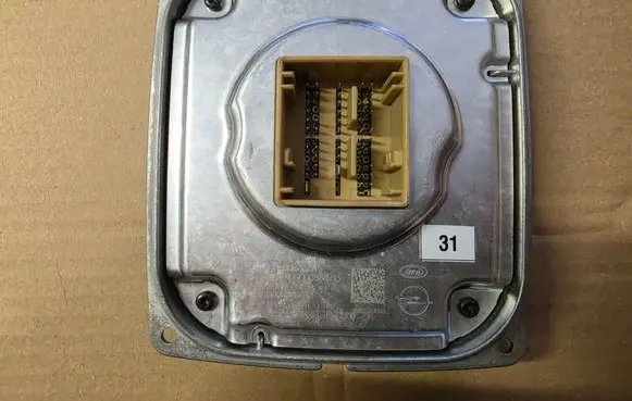 Opel Insignia B LED ballast control module 9840018180
