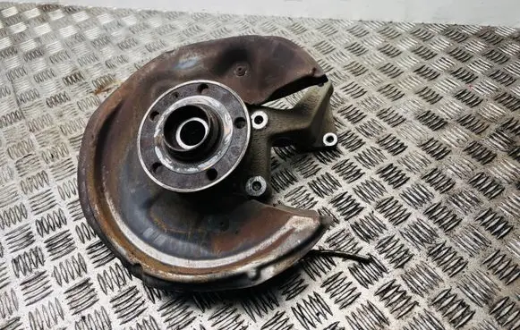 Audi Q3 8U Rear wheel hub 3C0505435G