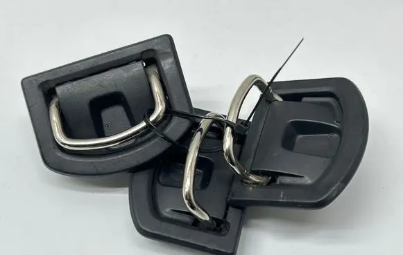 Volkswagen PASSAT B8 Tie down hook / loop 5M0863503