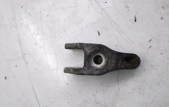 Honda CR-V Fuel Injector clamp holder