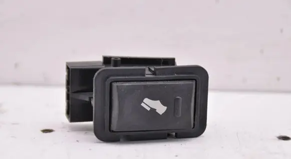 Chrysler Town u0026 Country V Steering wheel buttons/switches 28110680