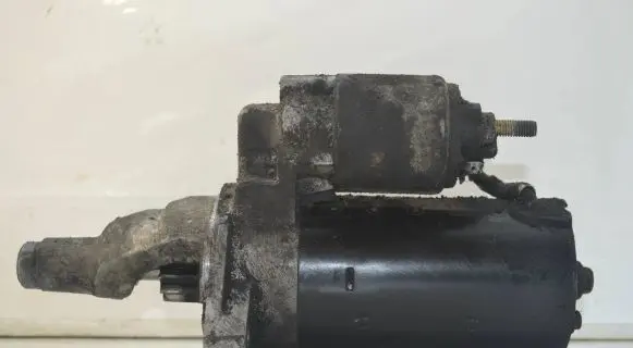 Audi A6 S6 C5 4B Starter motor 059911023H 0001109021