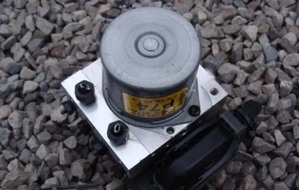 KIA Soul ABS Pump 58920-B2740