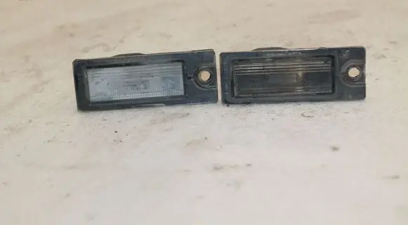 Volvo S80 Number plate light 9187153