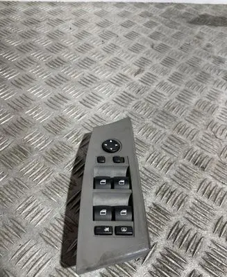 BMW 5 E60 E61 Electric window control switch 6939108