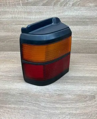 Volkswagen PASSAT B3 Rear/tail lights 333945111 333945257