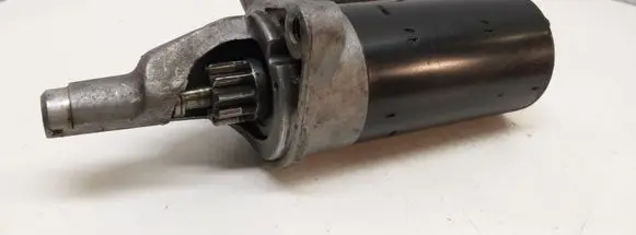 Volkswagen PASSAT B5 Starter motor 059911023H 0001109021