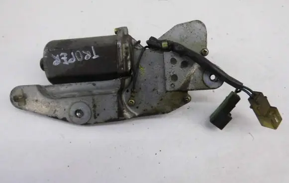 Isuzu Trooper Rear window wiper motor