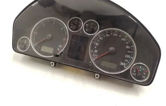 Volkswagen Sharan Speedometer (instrument cluster) 7M3920840TX