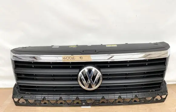 Volkswagen Crafter Front bumper upper radiator grill 7C0853653J