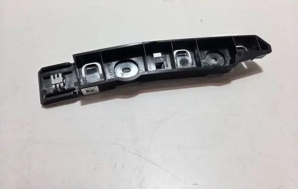 Dodge RAM Fender mounting bracket 68566850AA
